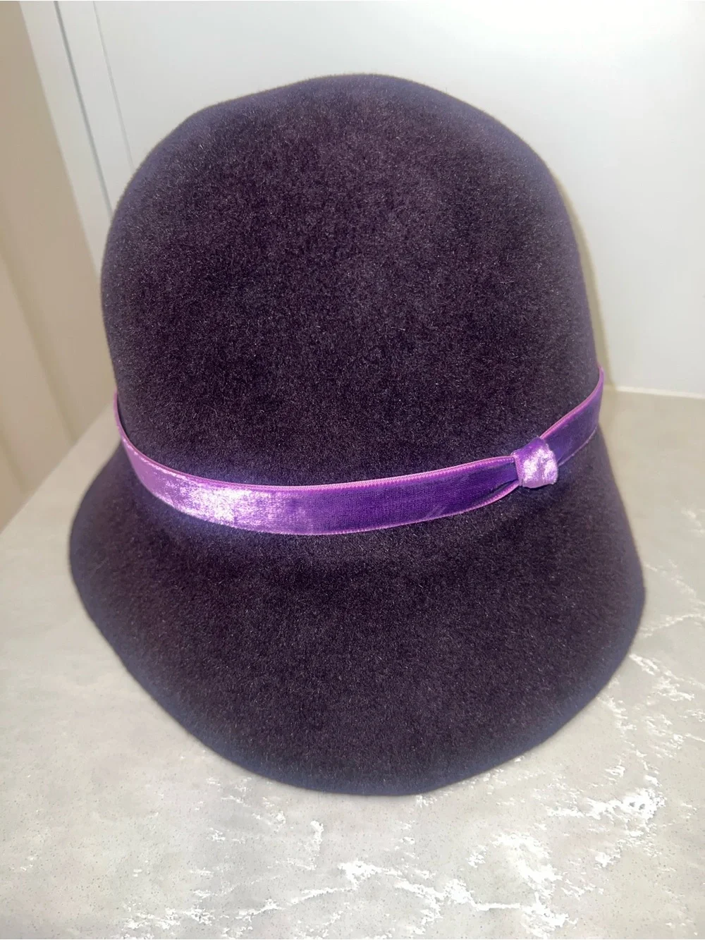 Purple Felt Cloche Hat with Satin Band-LIKE NEW
